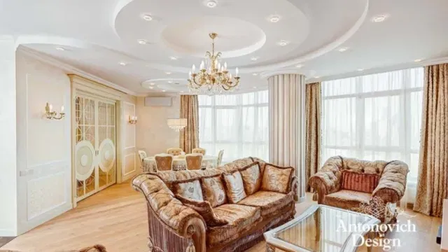 Classic Living Room Photo