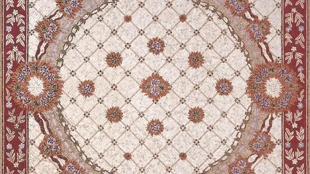 مجموعة سجاد مزين بفن الفسيفساء