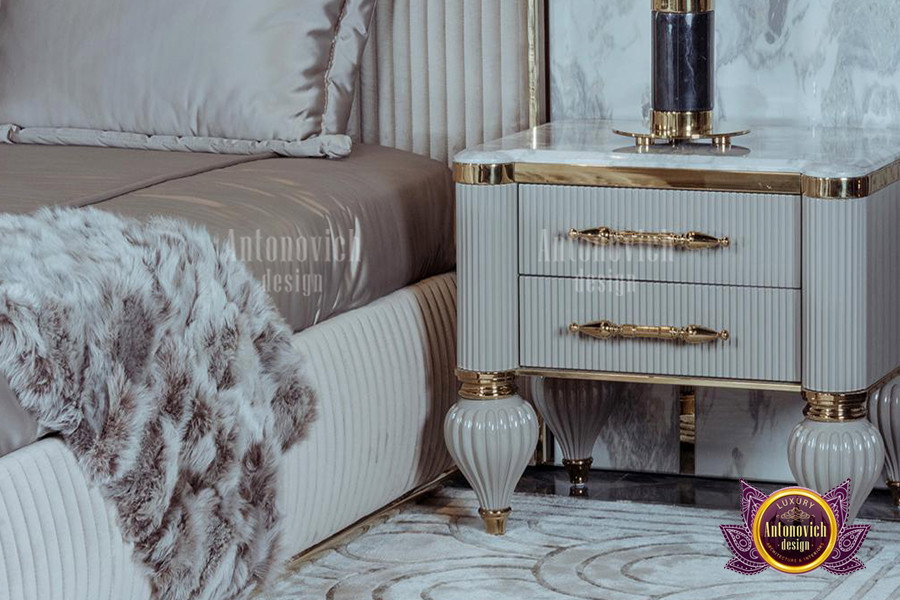 LUXURY ANTONOVICH DESIGN ONLINE FURNITURE