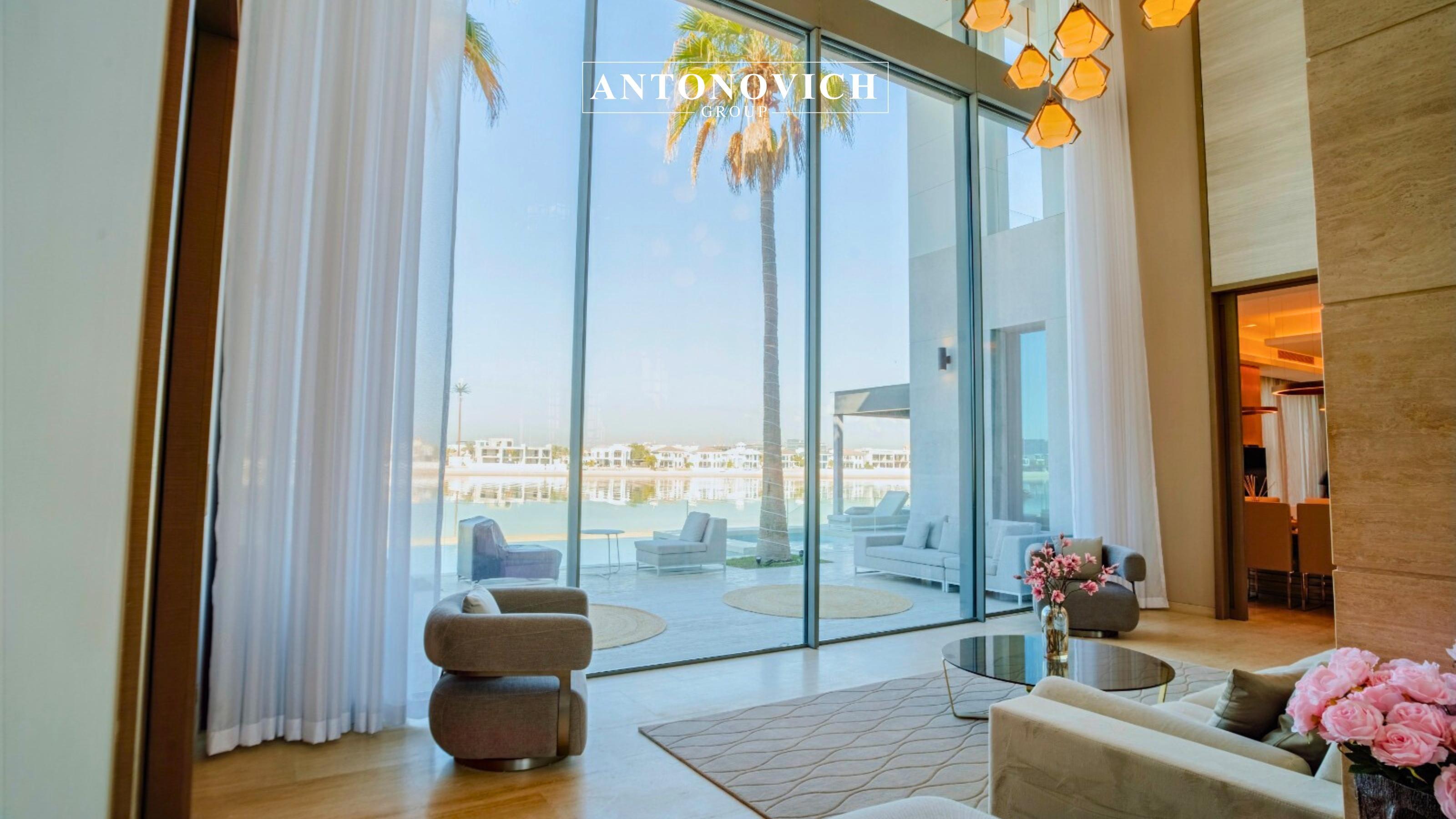 A Signature Living Room Designed for Palm Jumeirah Luxury Living A Signature Living Room Designed for Palm Jumeirah Luxury Living