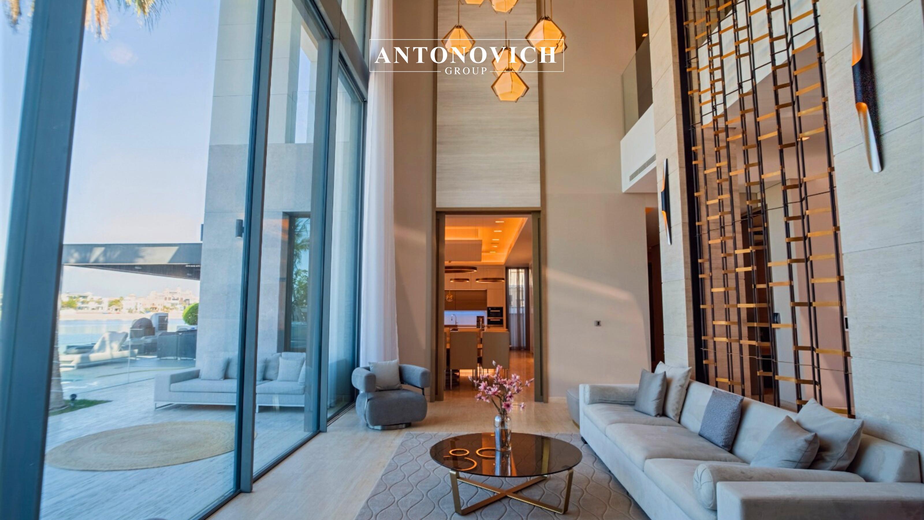 A Signature Living Room Designed for Palm Jumeirah Luxury Living A Signature Living Room Designed for Palm Jumeirah Luxury Living