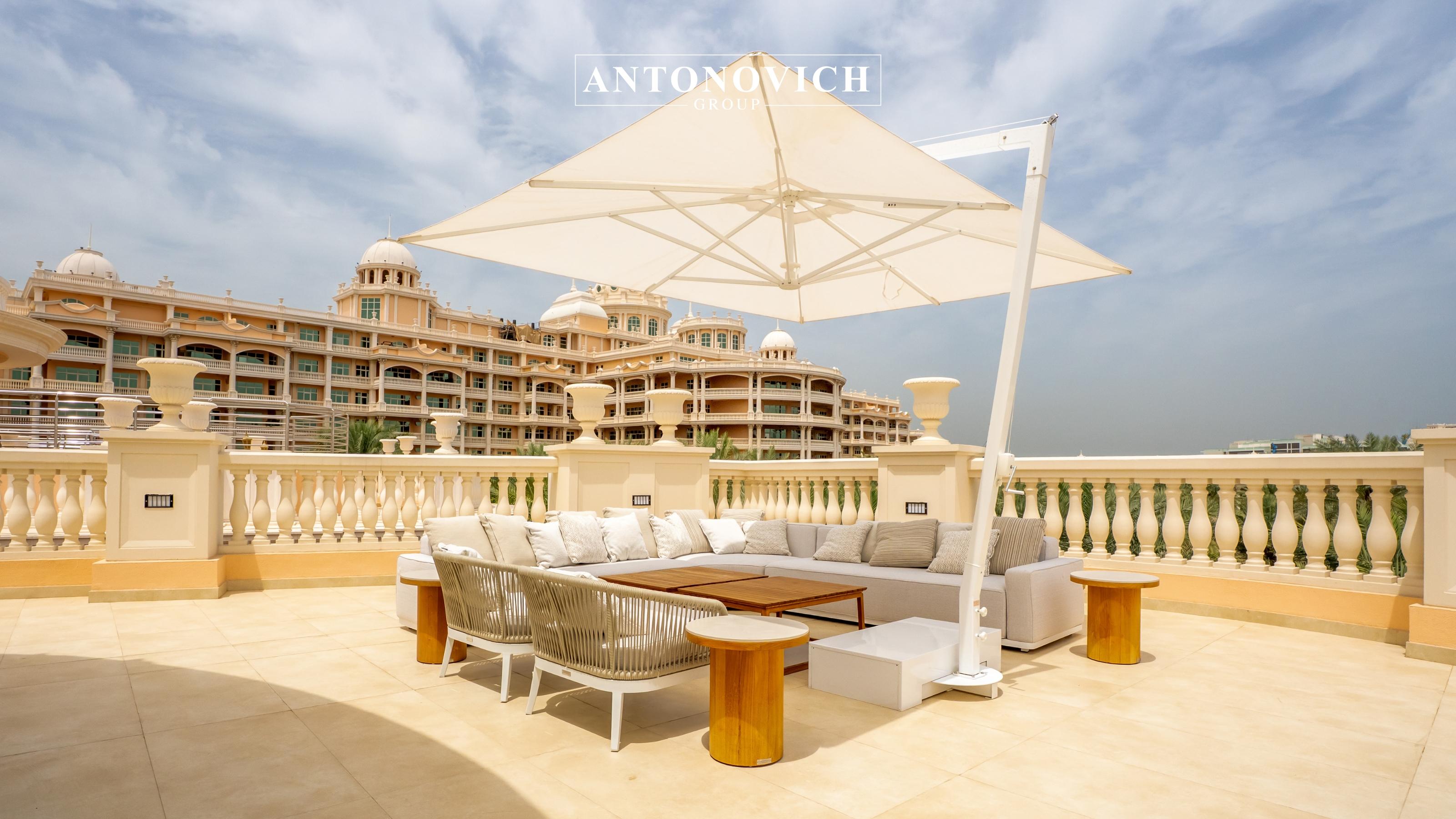 The Art of Outdoor Living | Luxury Villa Exterior Design in Palm Jumeirah Dubai The Art of Outdoor Living | Luxury Villa Exterior Design in Palm Jumeirah Dubai