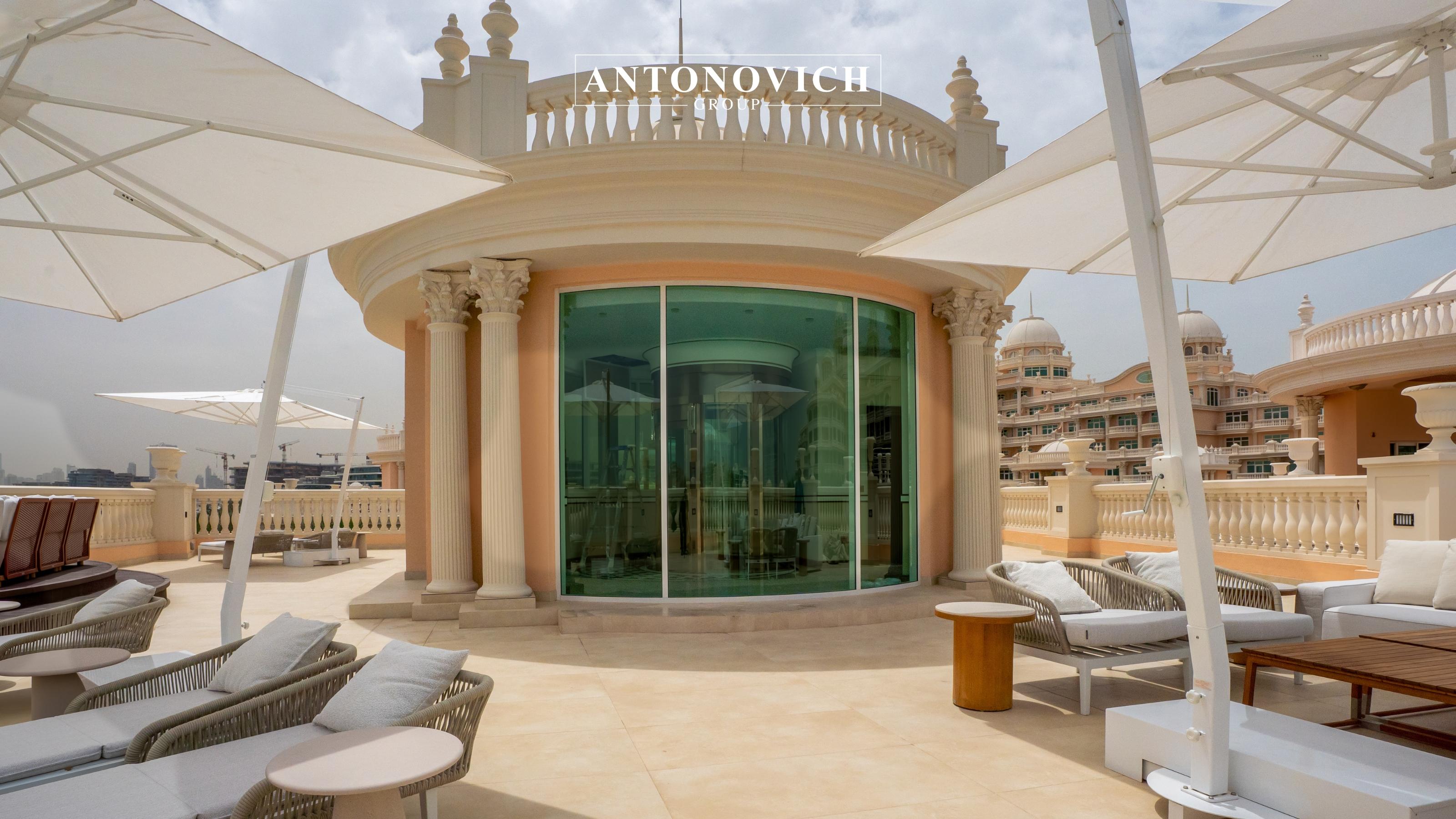 The Art of Outdoor Living | Luxury Villa Exterior Design in Palm Jumeirah Dubai The Art of Outdoor Living | Luxury Villa Exterior Design in Palm Jumeirah Dubai