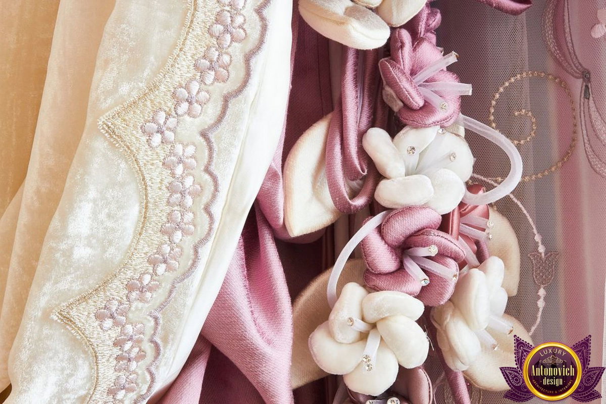 Textile design and curtains