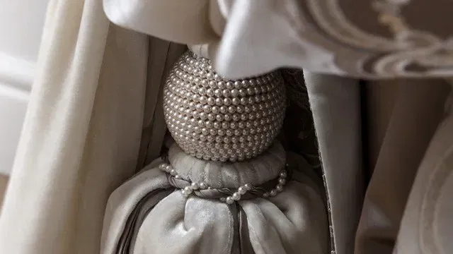 Royal Curtain Design