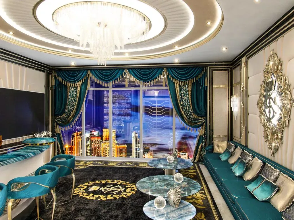 FAMOUS CHINESE INTERIOR DESIGNER