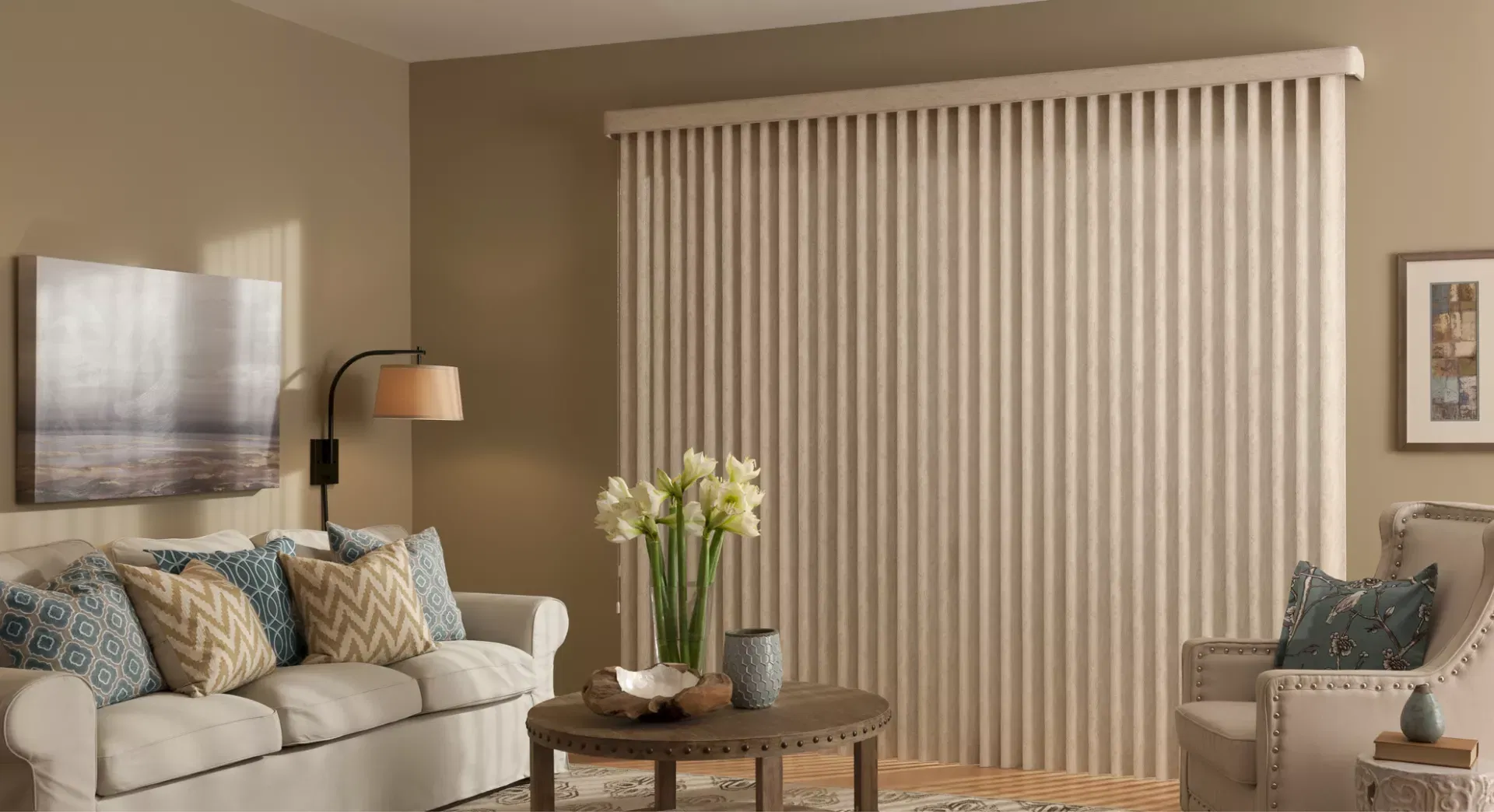 VERTICAL BLINDS