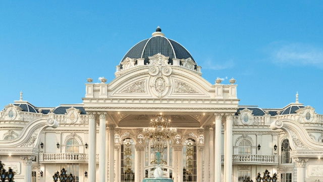 تصميم داخلي وخارجي كلاسيكي لفيلا في المملكة العربية السعودية