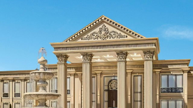 Sophisticated Exterior Design