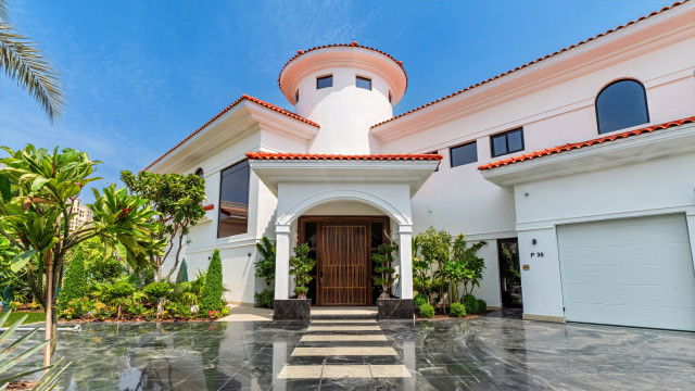 Redefining Villa Exteriors in Palm Jumeirah