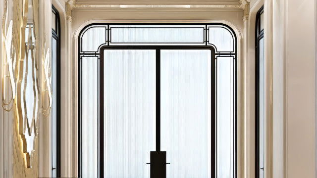 Эффектная идея дизайна прихожей для роскошного входа