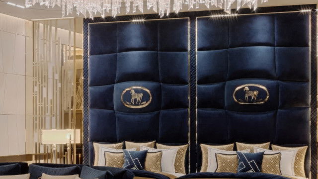 Exclusive Bedroom Design Idea