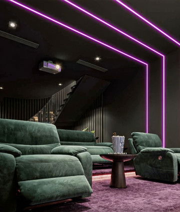 Creating a Luxurious Home Cinema Experience