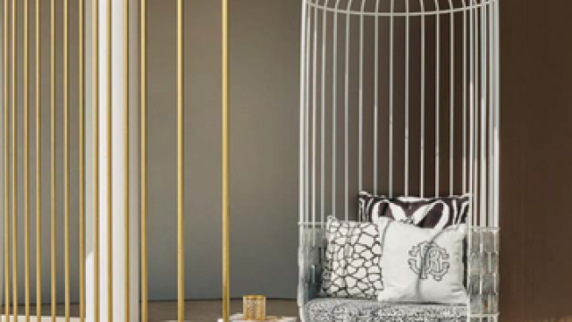 Роскошная уличная мебель в Дубае