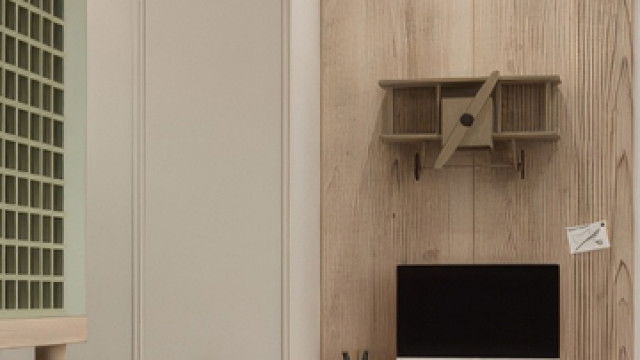 Интерьер детской спальни в королевском стиле