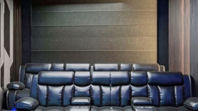 Personalized Home Cinema Ambiance