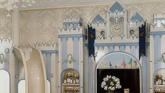 Роскошный интерьер детской комнаты для двух сестёр