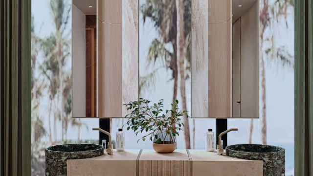 Fashionable interior bathroom