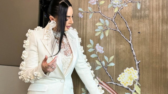 BESPOKE WALLPAPER DESIGNS