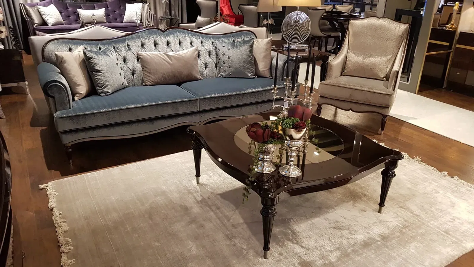 Эксклюзивный тур по шоуруму элитной мебели