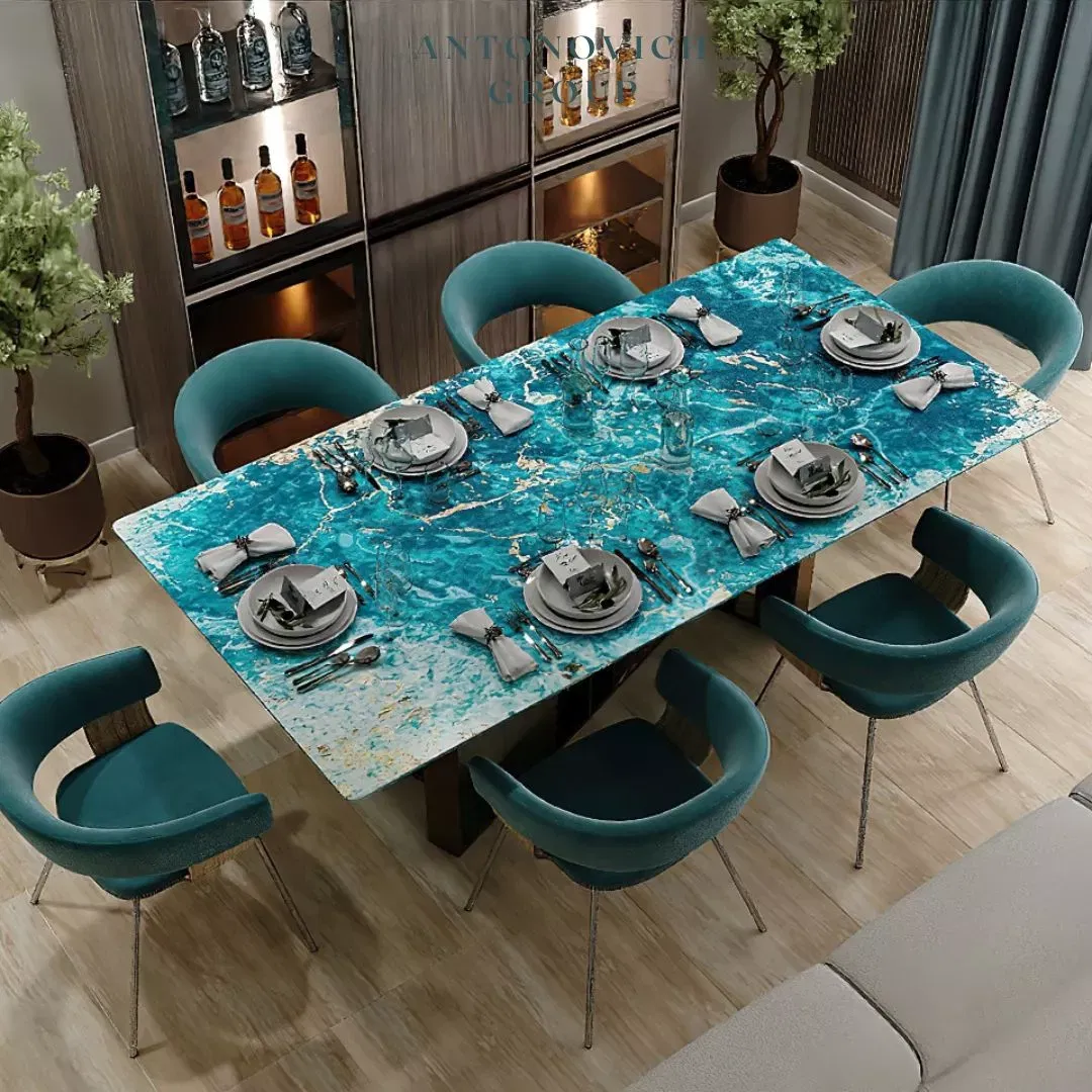 ٥ خطوات لتصميم غرفة طعام فاخرة في دبي