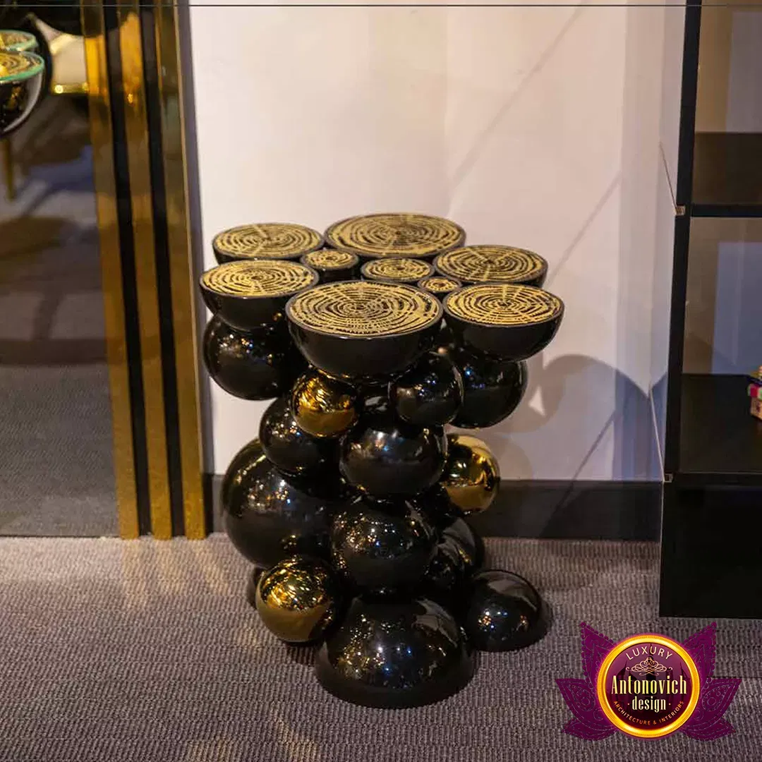 أثاث ذهبى كلاسيكي فاخِر — مجموعةراقية