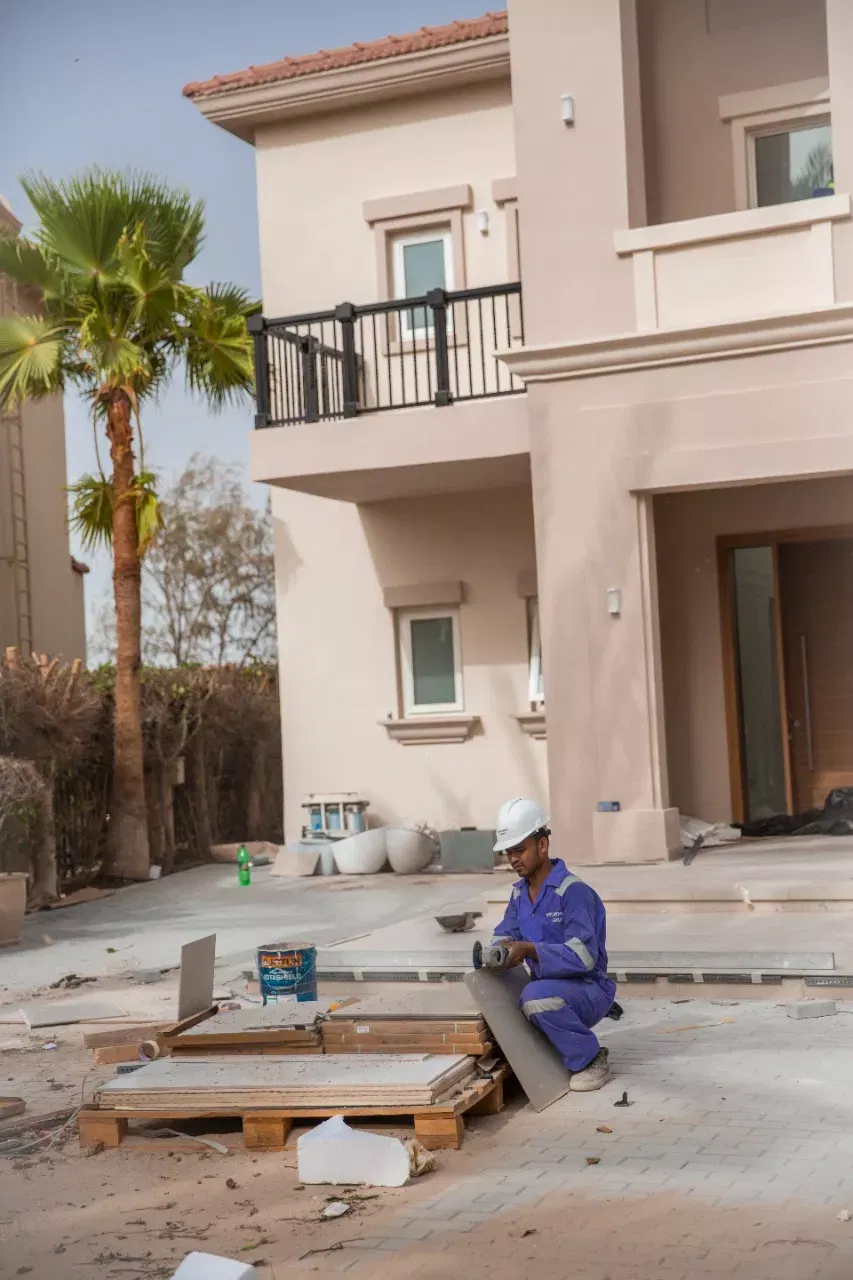 إتقان فن تنفيذ أعمال النجارة والتشطيب