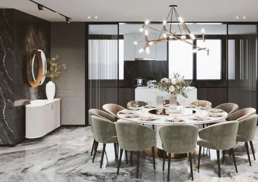 تجربة غرفة طعام فاخرة في دبي