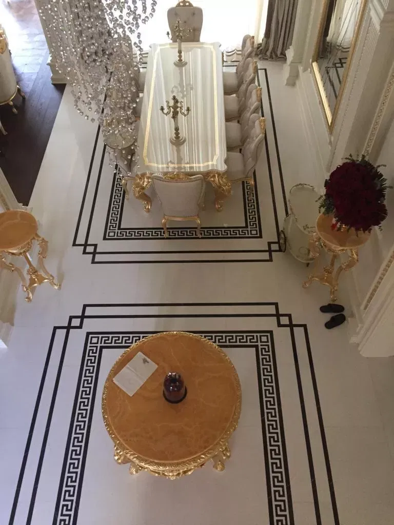 اكتشف حلول الأرضيات المثالية في دبي