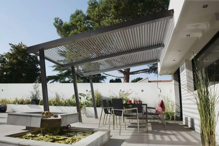 Top Reasons to Opt for a Pergola in Your Outdoor Space