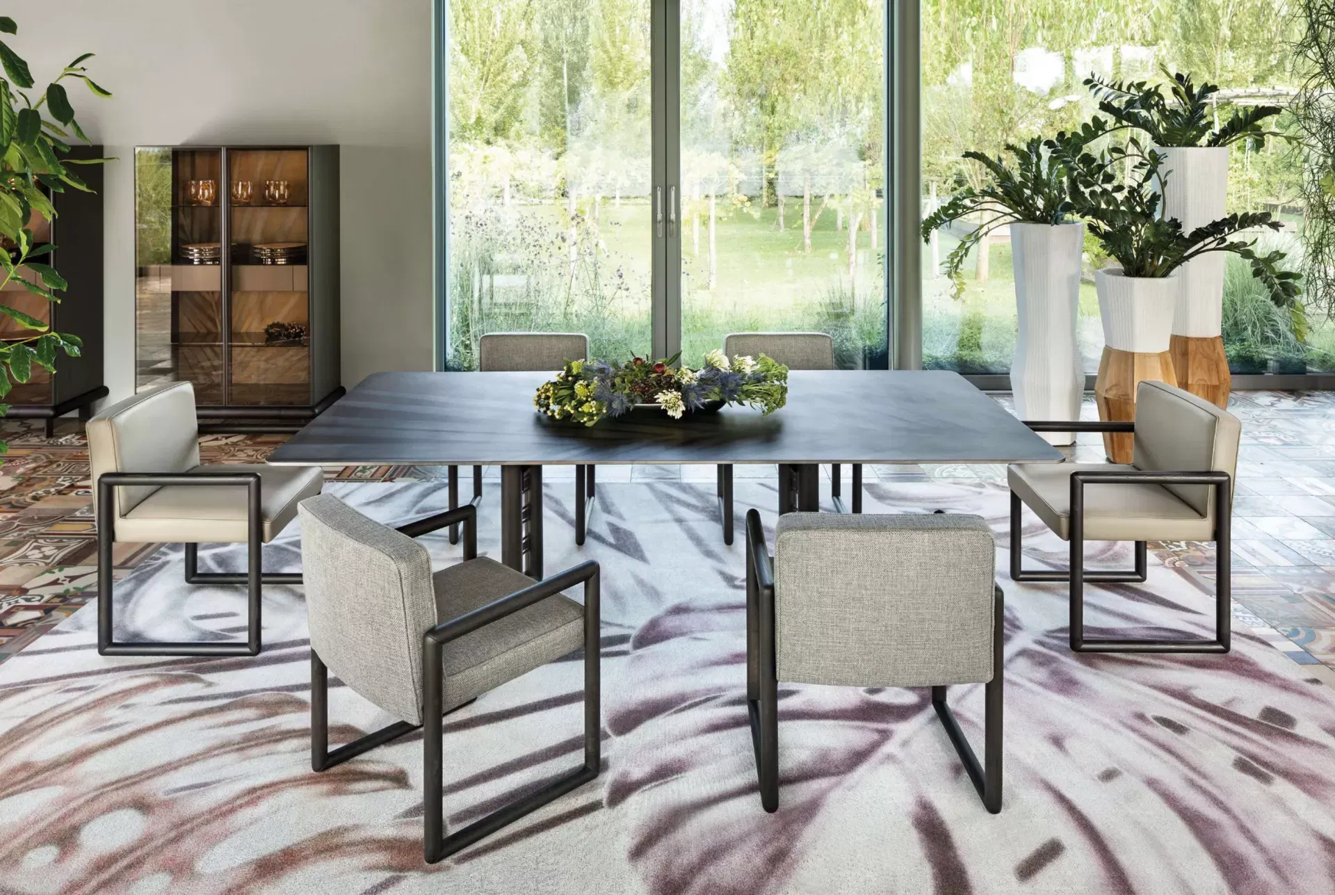 Essential Features of a Luxury Home in Dubai