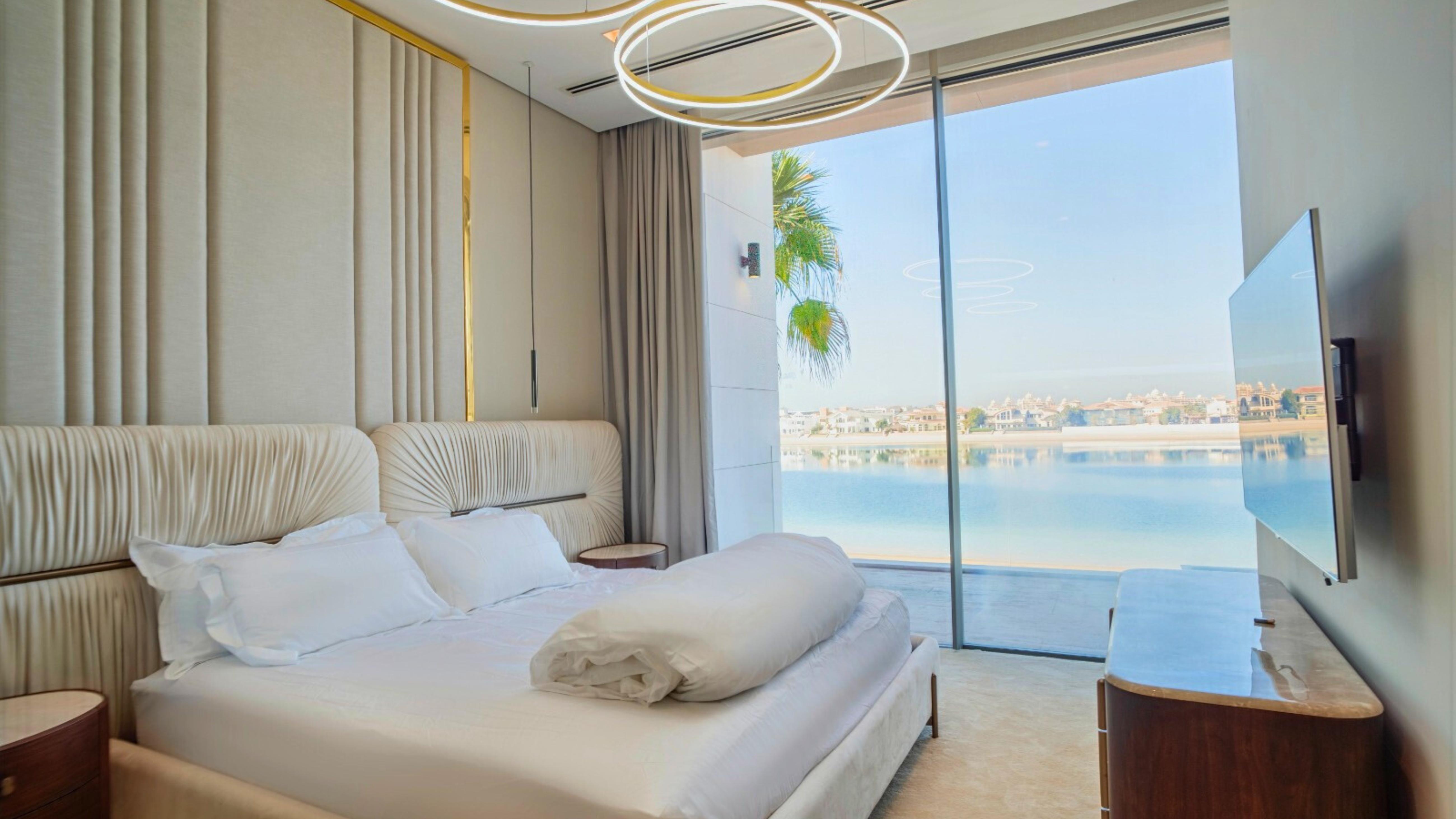 Refined Renovation, Bespoke Furnishing, and Luxury Interior Expertise for Waterfront Villas