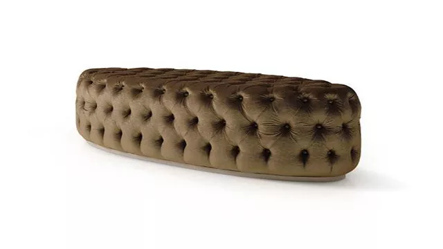 Stylish Oval Padded pouf