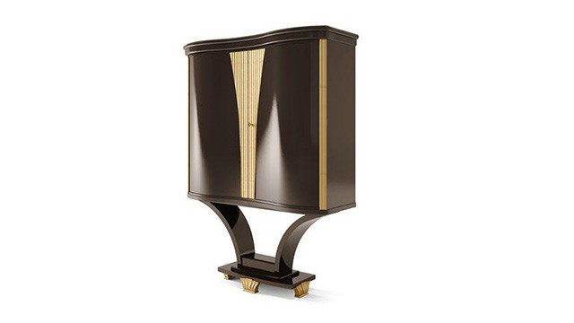 hinged doors bar with fan leg