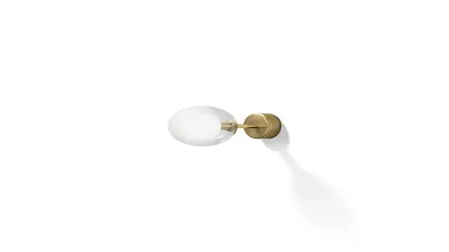 Elegant Design Wall Light with Gold Accent