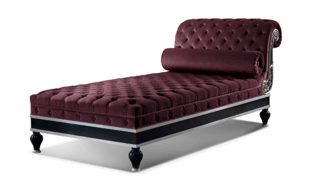 Luxury Chaise-lounge in Black Lacquering Finishing with Silver Details