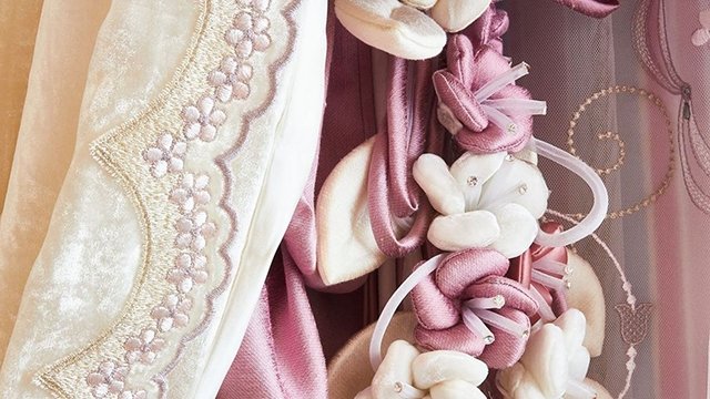 كشف أحدث اتجاهات تصميم الستائر في دبي